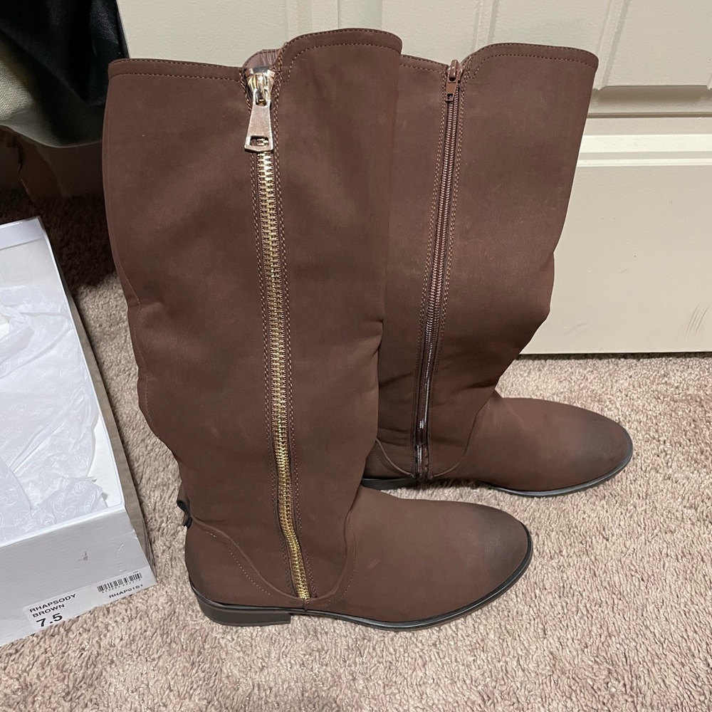 Womens size 7.5 Steve Madden Boots